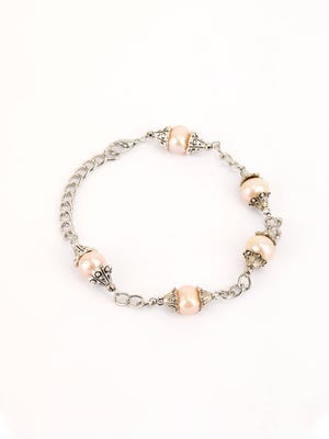  Pearl Bracelet