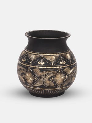 Black Engraved Brass Ghoti Pot